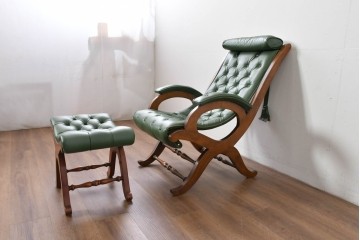 中古　超美品!!　スペイン製　バロッサバレンティ(VARO,S.A. VALENTI)　本革　深みのあるグリーンレザーが魅力!!英国クラシック調のアームチェアとオットマンのセット　セット定価約51万円相当　(R-085183)