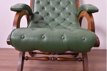 中古　超美品!!　スペイン製　バロッサバレンティ(VARO,S.A. VALENTI)　本革　深みのあるグリーンレザーが魅力!!英国クラシック調のアームチェアとオットマンのセット　セット定価約51万円相当　(R-085183)