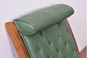 中古　超美品!!　スペイン製　バロッサバレンティ(VARO,S.A. VALENTI)　本革　深みのあるグリーンレザーが魅力!!英国クラシック調のアームチェアとオットマンのセット　セット定価約51万円相当　(R-085183)