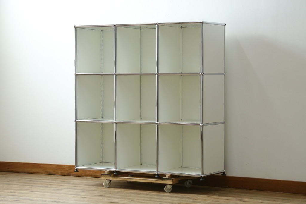 中古　美品　スイス　USMハラー(USM Haller)　ホームオフィスにもおすすめなスッキリとしたデザインの3段シェルフ　定価約36万7千円　(R-085185)