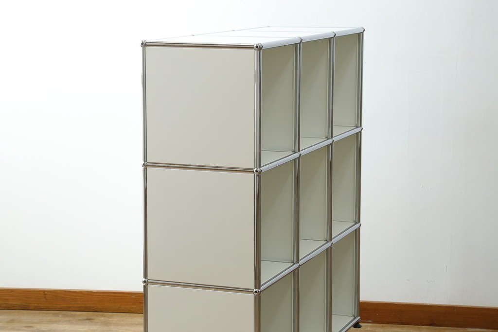 中古　美品　スイス　USMハラー(USM Haller)　ホームオフィスにもおすすめなスッキリとしたデザインの3段シェルフ　定価約36万7千円　(R-085185)