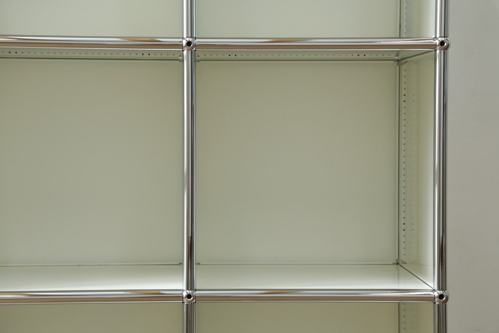中古　美品　スイス　USMハラー(USM Haller)　ホームオフィスにもおすすめなスッキリとしたデザインの3段シェルフ　定価約36万7千円　(R-085185)