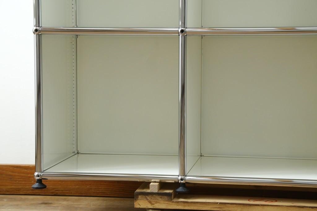 中古　美品　スイス　USMハラー(USM Haller)　ホームオフィスにもおすすめなスッキリとしたデザインの3段シェルフ　定価約36万7千円　(R-085185)