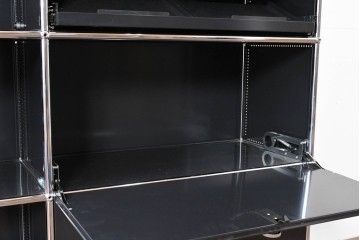 中古　美品　スイス　USMハラー(USM Haller)　ホームオフィスにもおすすめなスッキリとしたデザインの書類トレー付きシェルフ　定価約57万8千円相当　(R-085186)