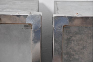 和製アンティーク　駄菓子屋さんで使われていたレトロなブリキ製ショーケース2個セット　(R-085188)