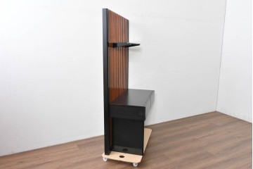 中古　美品　モリシゲ(MORISHIGE/森繁)　格子デザインが和モダンな印象を高める飾り棚　定価約26万円相当　(R-085191)