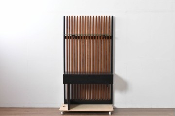 中古　美品　モリシゲ(MORISHIGE/森繁)　格子デザインが和モダンな印象を高める飾り棚　定価約26万円相当　(R-085191)