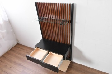 中古　美品　モリシゲ(MORISHIGE/森繁)　格子デザインが和モダンな印象を高める飾り棚　定価約26万円相当　(R-085191)