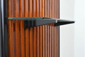 中古　美品　モリシゲ(MORISHIGE/森繁)　格子デザインが和モダンな印象を高める飾り棚　定価約26万円相当　(R-085191)