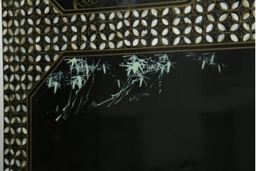 アジアンヴィンテージ　希少!!　中国美術屏風　雅集図　螺鈿　豪華装飾の玉石象嵌衝立　(R-085192)