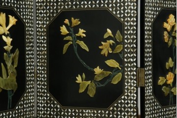 アジアンヴィンテージ　希少!!　中国美術屏風　雅集図　螺鈿　豪華装飾の玉石象嵌衝立　(R-085192)