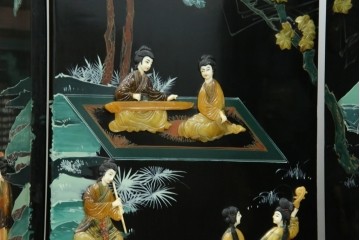 アジアンヴィンテージ　希少!!　中国美術屏風　雅集図　螺鈿　豪華装飾の玉石象嵌衝立　(R-085192)