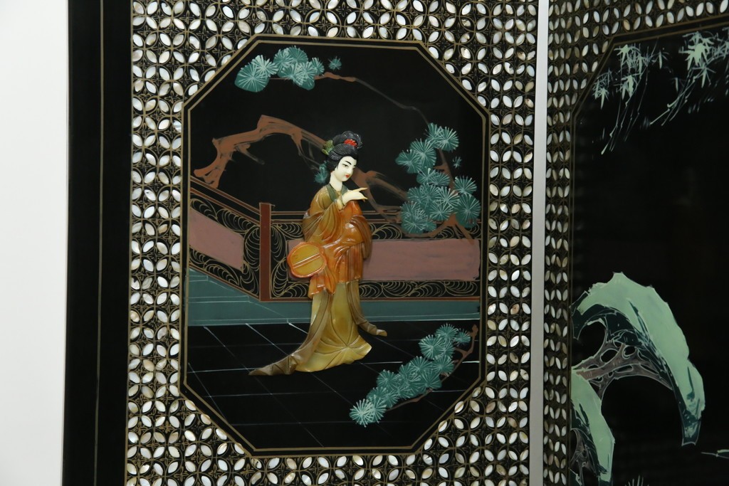 アジアンヴィンテージ　希少!!　中国美術屏風　雅集図　螺鈿　豪華装飾の玉石象嵌衝立　(R-085192)