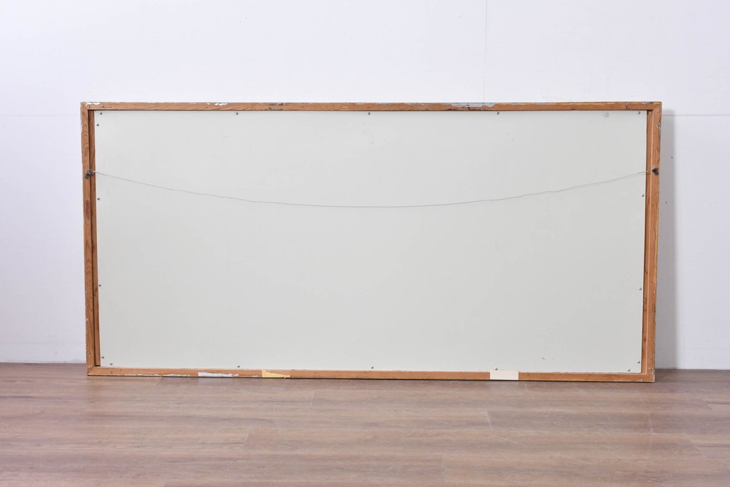 中古　ルルコンド(LULU KONDO)　意匠を凝らしたクラシカルな装飾フレーム入り　花模様レリーフのレザーアートパネル　(R-085193)