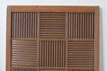 アンティーク建具　明治大正期　希少デザイン　格子意匠が印象的な蔵戸1枚　(R-085195)