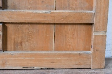 アンティーク建具　明治大正期　希少デザイン　格子意匠が印象的な蔵戸1枚　(R-085195)