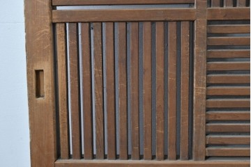 アンティーク建具　明治大正期　希少デザイン　格子意匠が印象的な蔵戸1枚　(R-085195)