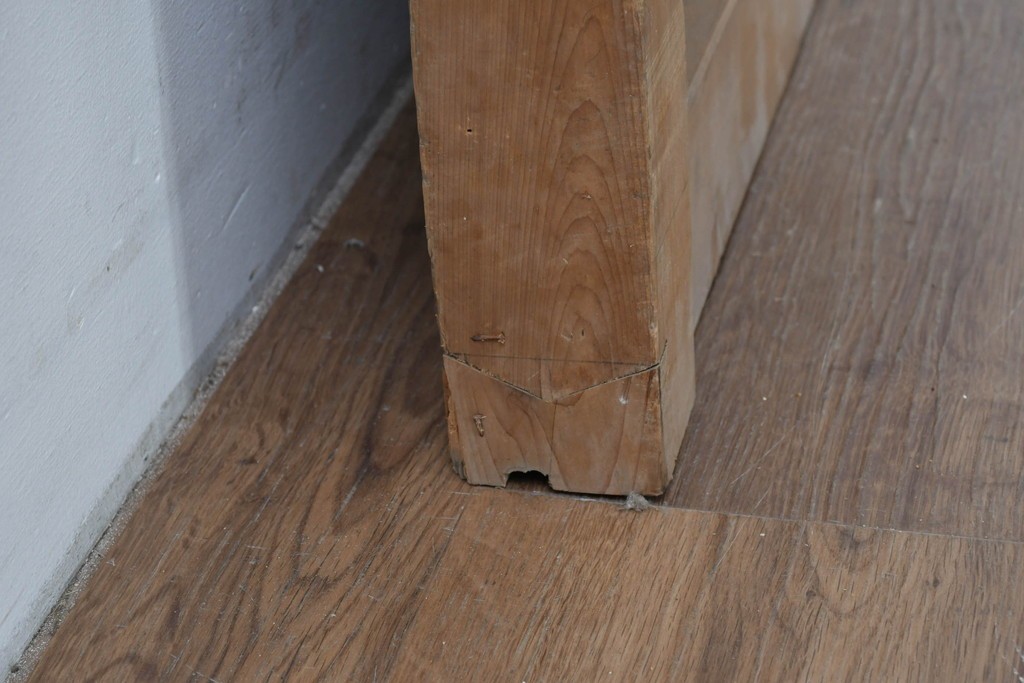 アンティーク建具　明治大正期　希少デザイン　格子意匠が印象的な蔵戸1枚　(R-085195)