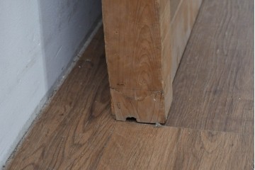 アンティーク建具　明治大正期　希少デザイン　格子意匠が印象的な蔵戸1枚　(R-085195)