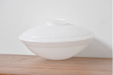 《引っ掛けシーリング式ペンダントライト加工費込み》　和製ヴィンテージ　昭和中期　段模様が入ったガラスシェードのペンダントライト　(R-085196)