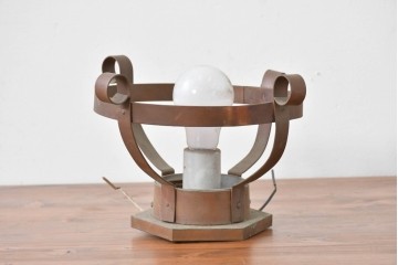 和製ヴィンテージ　昭和後期　曲線フレームが印象的なシーリングライト　(R-085199)