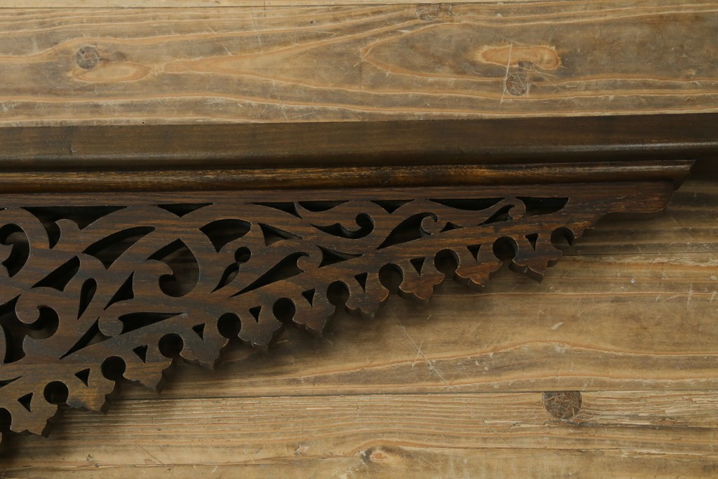 アジアンヴィンテージ　希少!!　インド建築装飾　大型(150cm)　唐草透かし彫りのアーチ形ブラケットパネル一対　(R-085203)
