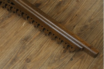 アジアンヴィンテージ　希少!!　インド建築装飾　大型(150cm)　唐草透かし彫りのアーチ形ブラケットパネル一対　(R-085203)