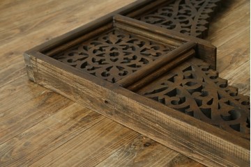 アジアンヴィンテージ　希少!!　インド建築装飾　大型(150cm)　唐草透かし彫りのアーチ形ブラケットパネル一対　(R-085203)