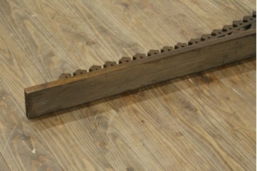 アジアンヴィンテージ　希少!!　インド建築装飾　大型(150cm)　唐草透かし彫りのアーチ形ブラケットパネル一対　(R-085203)