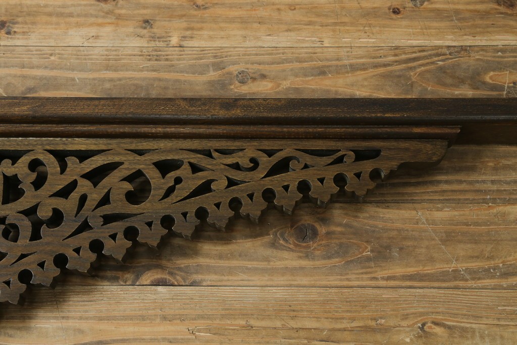 アジアンヴィンテージ　希少!!　インド建築装飾　大型(150cm)　唐草透かし彫りのアーチ形ブラケットパネル一対　(R-085203)