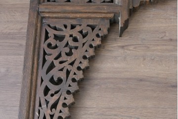 アジアンヴィンテージ　希少!!　インド建築装飾　大型(150cm)　唐草透かし彫りのアーチ形ブラケットパネル一対　(R-085203)