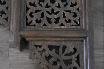 アジアンヴィンテージ　希少!!　インド建築装飾　大型(150cm)　唐草透かし彫りのアーチ形ブラケットパネル一対　(R-085203)