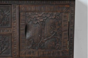 和製ヴィンテージ　希少モデル‼　伝統工芸　軽井沢彫り　細部まで丁寧に施された桜の彫刻が美しいドレッサー　(R-085208)