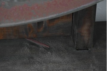 和製ヴィンテージ　希少モデル‼　伝統工芸　軽井沢彫り　細部まで丁寧に施された桜の彫刻が美しいドレッサー　(R-085208)