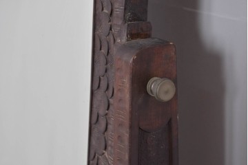 和製ヴィンテージ　伝統工芸　軽井沢彫り　咲き誇る桜の彫刻が美しいスタンドミラー　(R-085209)