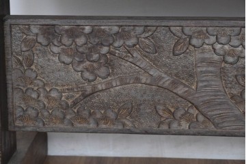 和製ヴィンテージ　伝統工芸　軽井沢彫り　咲き誇る桜の彫刻が美しいスタンドミラー　(R-085209)