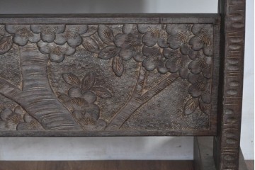 和製ヴィンテージ　伝統工芸　軽井沢彫り　咲き誇る桜の彫刻が美しいスタンドミラー　(R-085209)