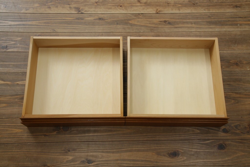 和製ヴィンテージ　チーク材　上質なつくりで収納力も抜群な北欧デザインのサイドボード　(R-085211)