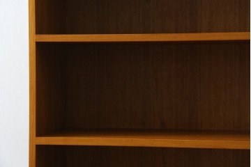 中古　美品　CHLOROS(クロロス)オリジナル　希少な廃番品　北欧デザインのおしゃれなハイブックシェルフ　(R-085215)