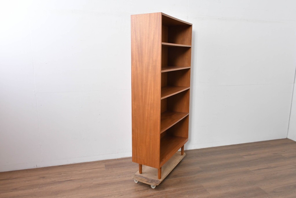 中古　美品　クロロス(CHLOROS)オリジナル　希少な廃番品　北欧デザインのおしゃれなハイブックシェルフ　(R-085215)