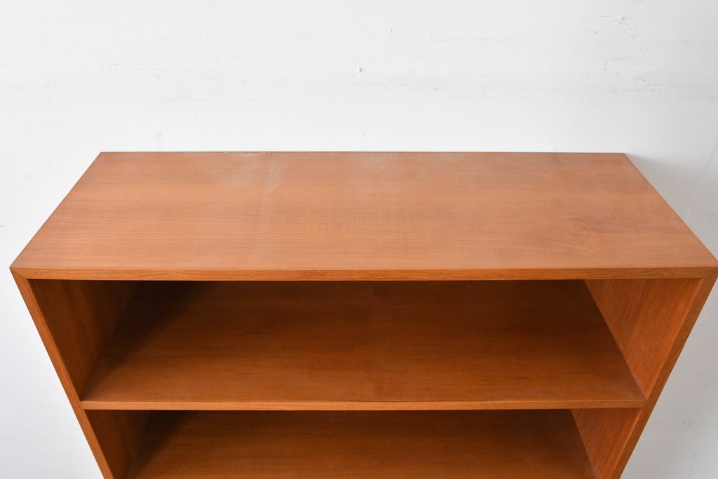 中古　美品　クロロス(CHLOROS)オリジナル　希少な廃番品　北欧デザインのおしゃれなハイブックシェルフ　(R-085215)