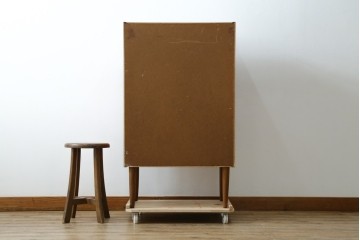 デンマークヴィンテージ　チーク材　無駄をそいだシンプルな佇まいが美しいチェスト　(R-085216)
