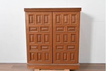 中古　ヨーロッパ高級輸入家具　上手物　チーク材　ワインラックに活躍!クラシカルな佇まいのサーバー　(R-085217)