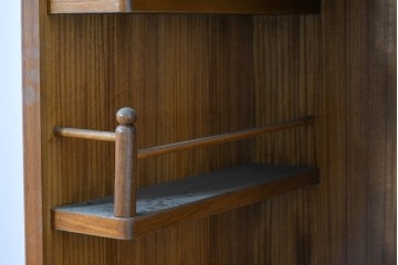 中古　ヨーロッパ高級輸入家具　上手物　チーク材　ワインラックに活躍!クラシカルな佇まいのサーバー　(R-085217)