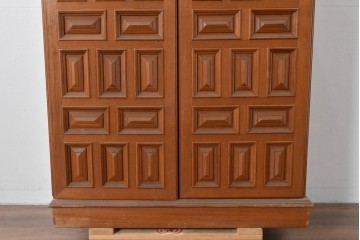 中古　ヨーロッパ高級輸入家具　上手物　チーク材　ワインラックに活躍!クラシカルな佇まいのサーバー　(R-085217)