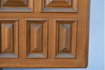 中古　ヨーロッパ高級輸入家具　上手物　チーク材　ワインラックに活躍!クラシカルな佇まいのサーバー　(R-085217)