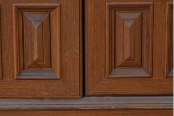 中古　ヨーロッパ高級輸入家具　上手物　チーク材　ワインラックに活躍!クラシカルな佇まいのサーバー　(R-085217)