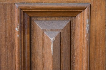 中古　ヨーロッパ高級輸入家具　上手物　チーク材　ワインラックに活躍!クラシカルな佇まいのサーバー　(R-085217)