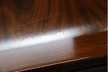 デンマークヴィンテージ　Dyrlund(デューロン)　ローズウッド材　深みのある色調で上質な佇まいの両袖机　定価約140万円　(R-085218)