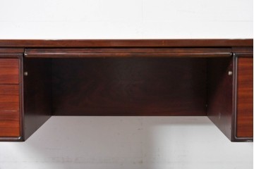 デンマークヴィンテージ　Dyrlund(デューロン)　ローズウッド　深みのある色調で上質な佇まいの両袖机　定価約140万円相当　(R-085218)